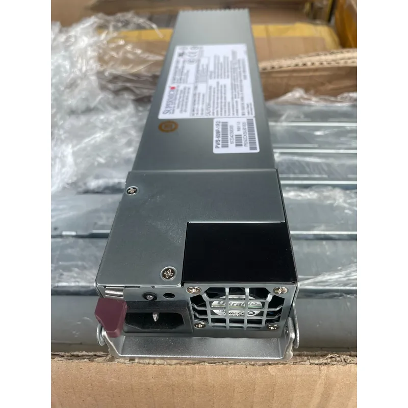 Power Supply 650W - Bloc d'alimentation de serveur Supermicro PWS-609P-1R2